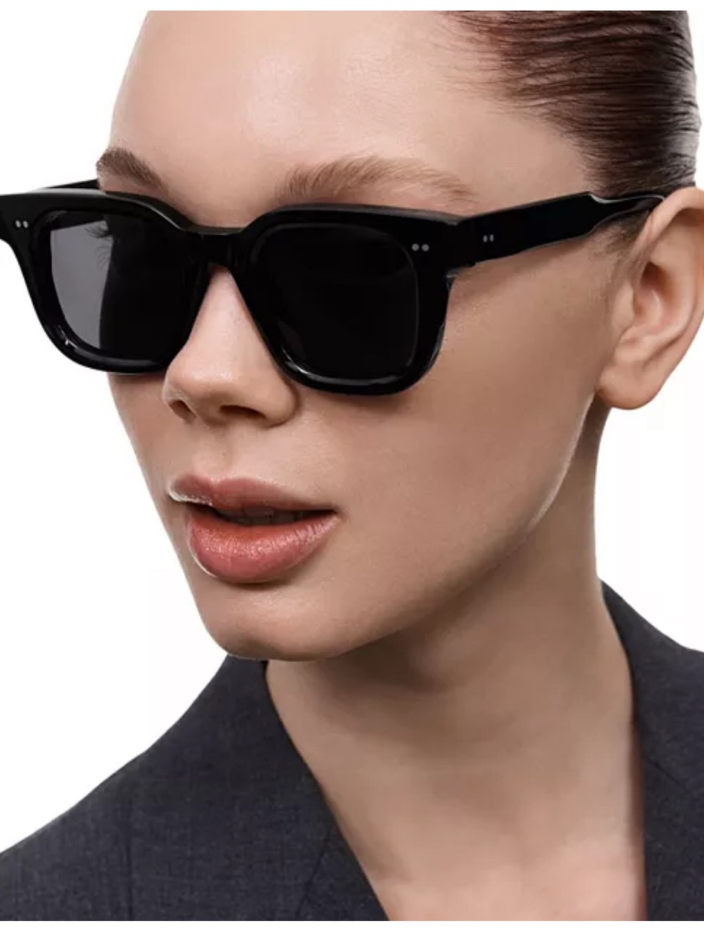 Chimi
07 Square Sunglasses, 46mm